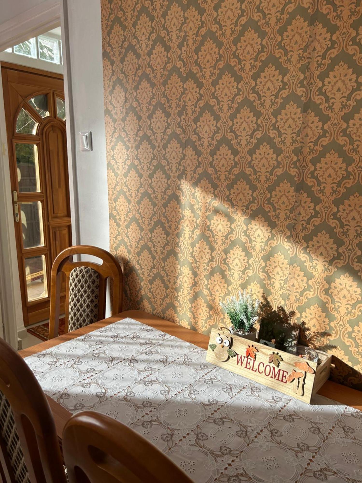 Tavaszpart Vendeghaz Apartment Szeged Bagian luar foto