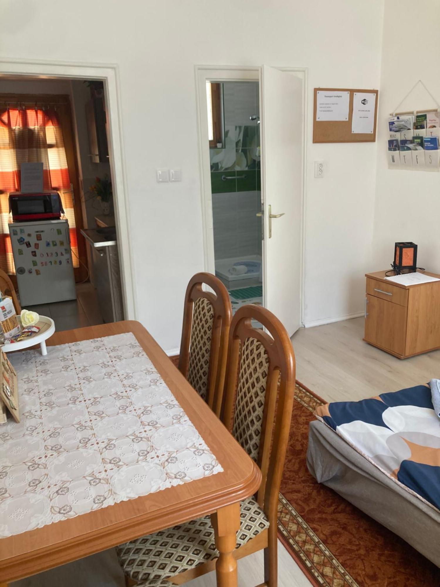 Tavaszpart Vendeghaz Apartment Szeged Bagian luar foto