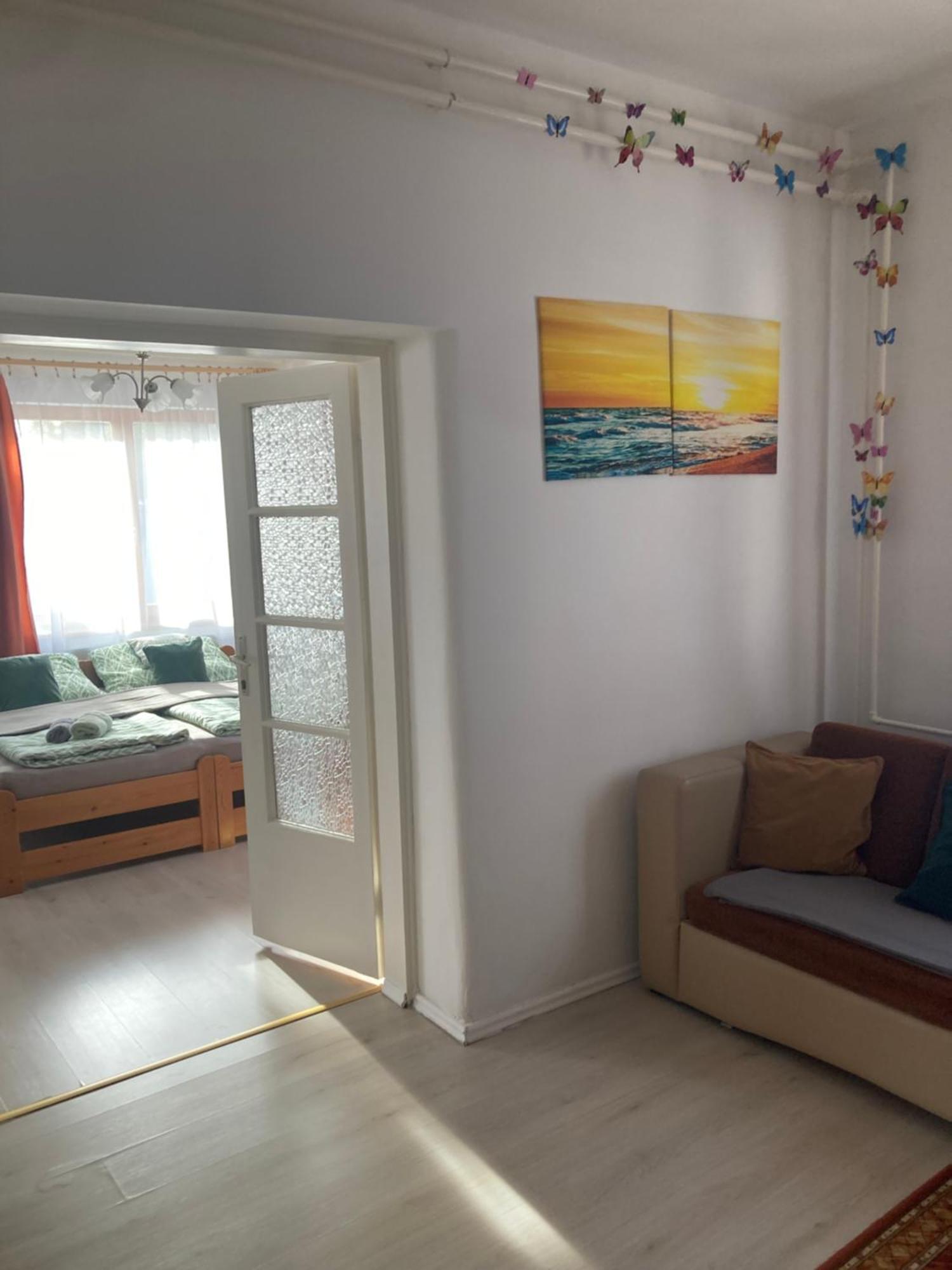 Tavaszpart Vendeghaz Apartment Szeged Bagian luar foto